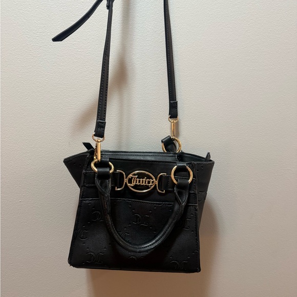 Juicy Couture Handbags - Juicy Couture Crossbody
